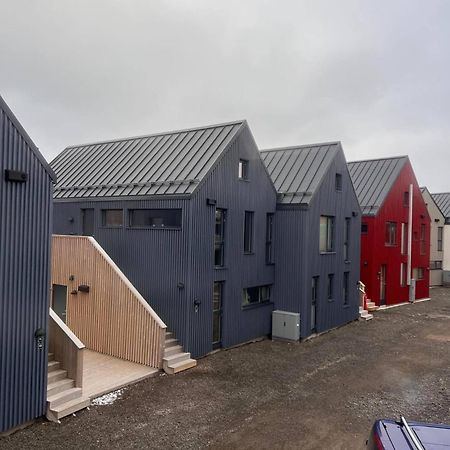 Stilren Leilighet I Henningsvaer Henningsvær Exterior foto