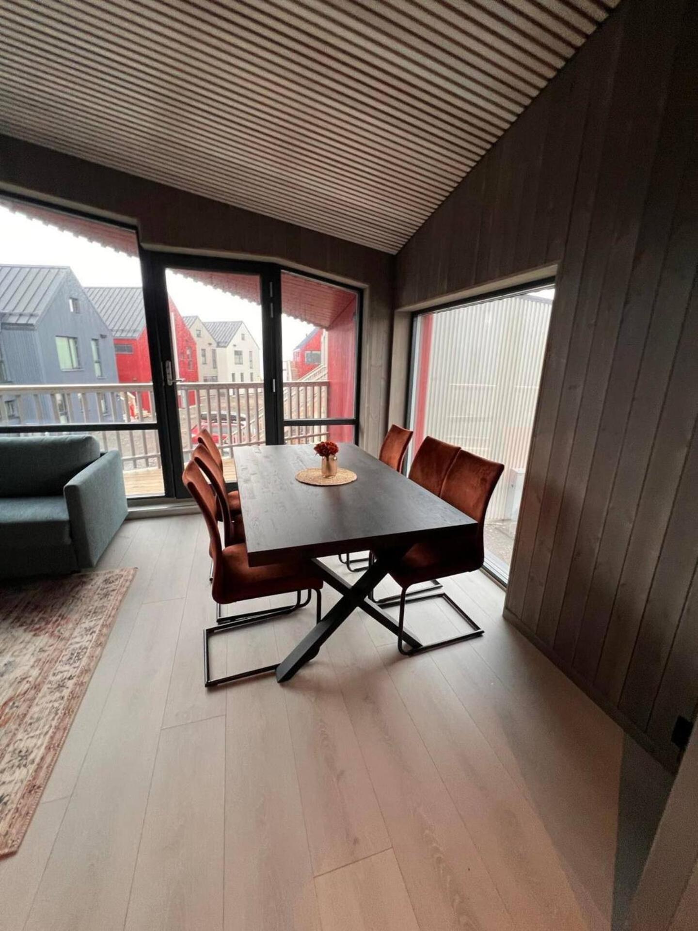 Stilren Leilighet I Henningsvaer Henningsvær Exterior foto